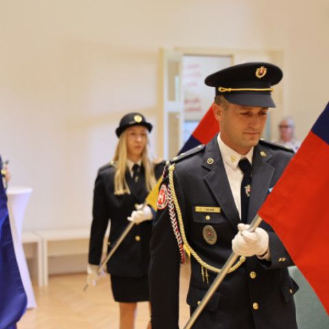 Slávnostné zastupiteľstvo vzdalo poctu Jánovi Petrovi a Miloslavovi Chomovi