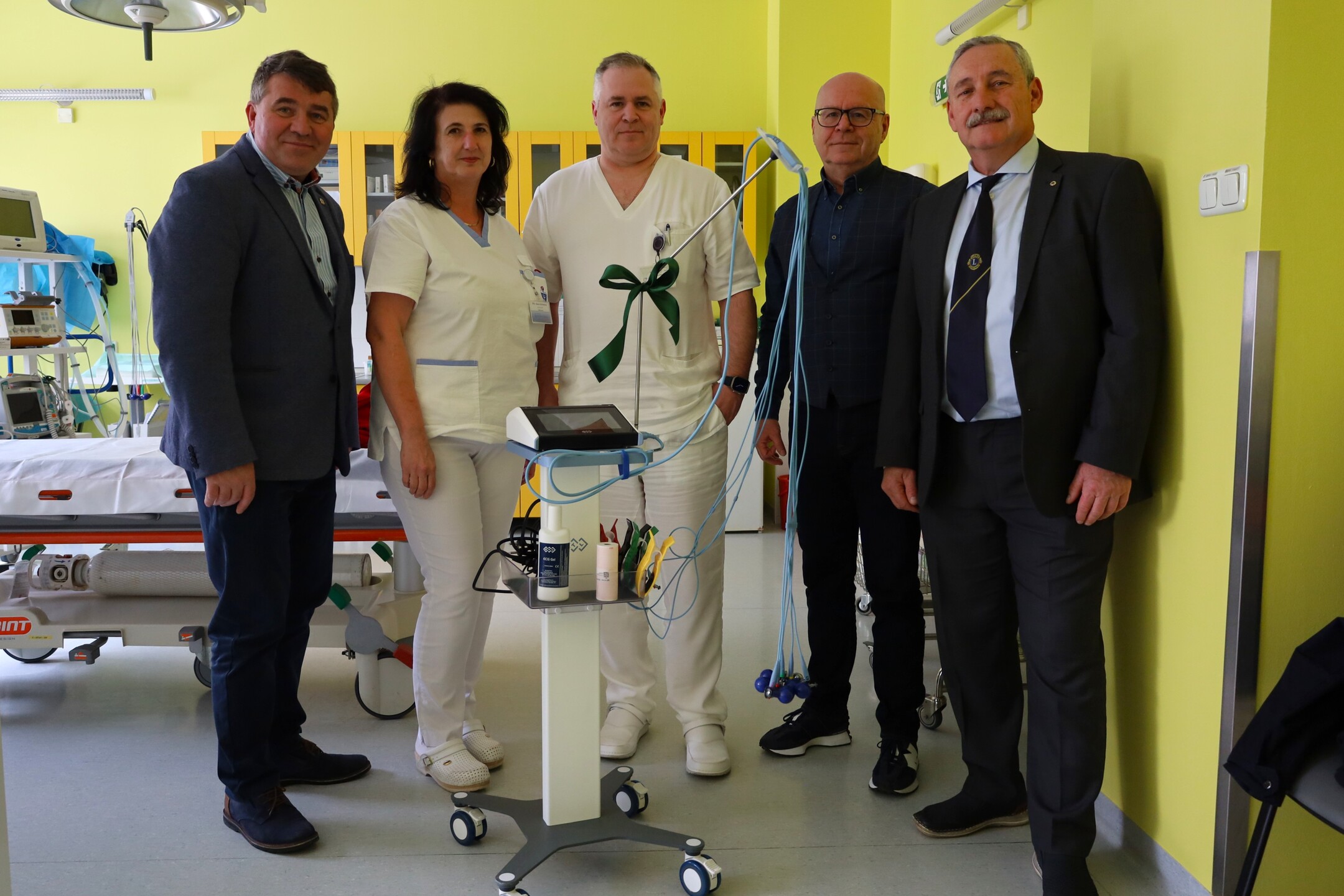 Nový EKG prístroj skvalitňuje diagnostiku pacientov na urgentnom príjme