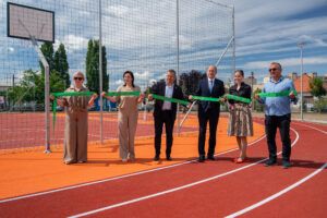 Slávnostné odovzdanie výsledkov projektu „Športový areál ZŠ Mlynská – 1. etapa“ spolufinancovaného z Programu Slovensko