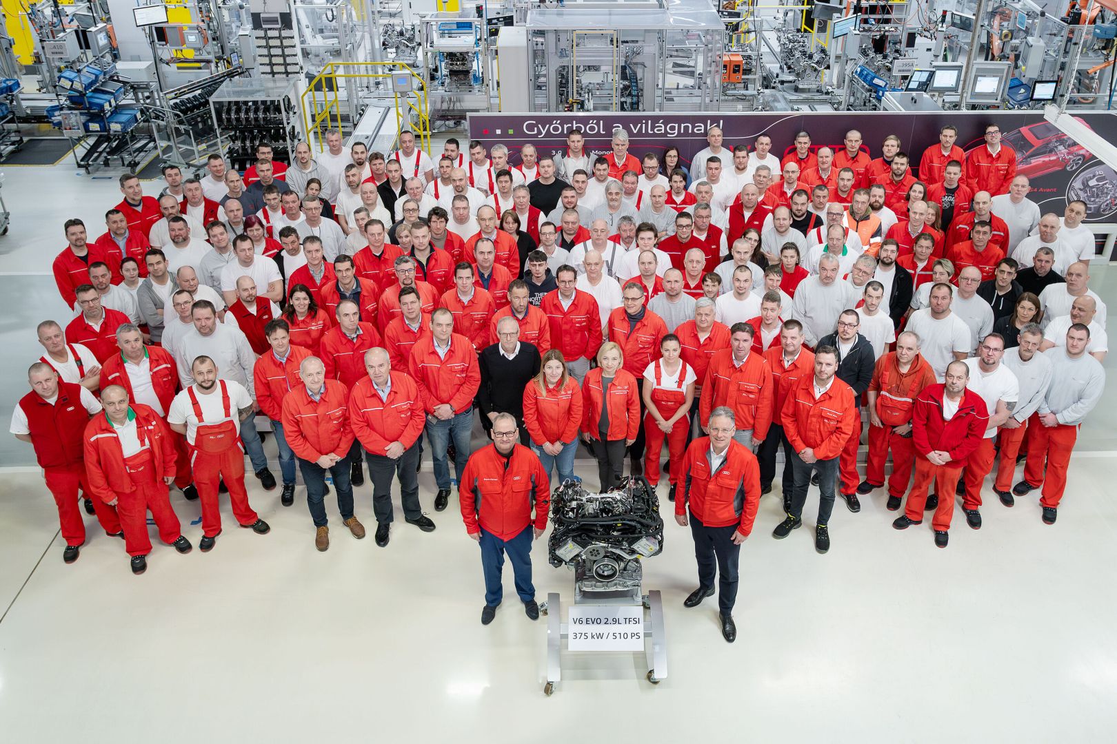 The new Audi RS 5: cross-site engine development