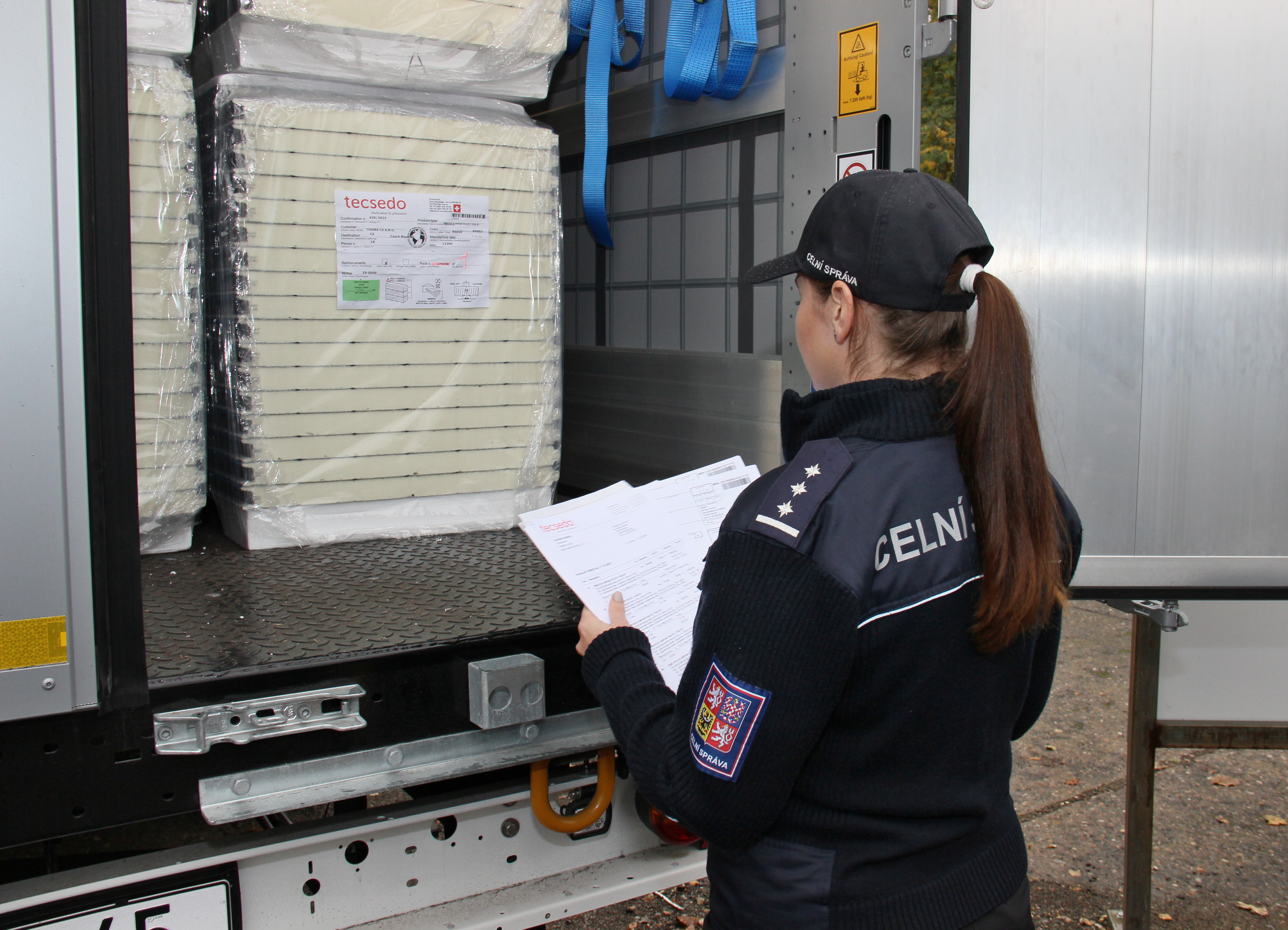 Celní úřad odvedl miliardy do státního rozpočtu