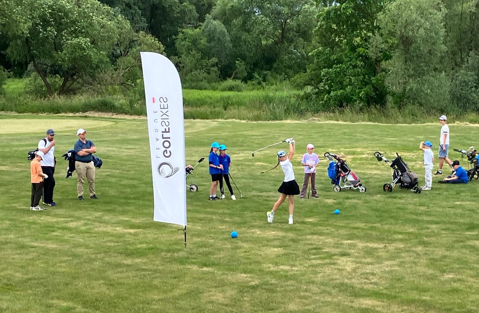 GolfSixes – 48 młodych golfistów i golfistek zagrało w Kaliszu