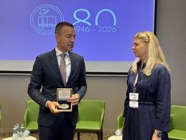 PEDAGOGICKÁ FAKULTA UK V BRATISLAVE HOSTÍ DEKANOV PEDAGOGICKÝCH FAKÚLT ČESKA A SLOVENSKA