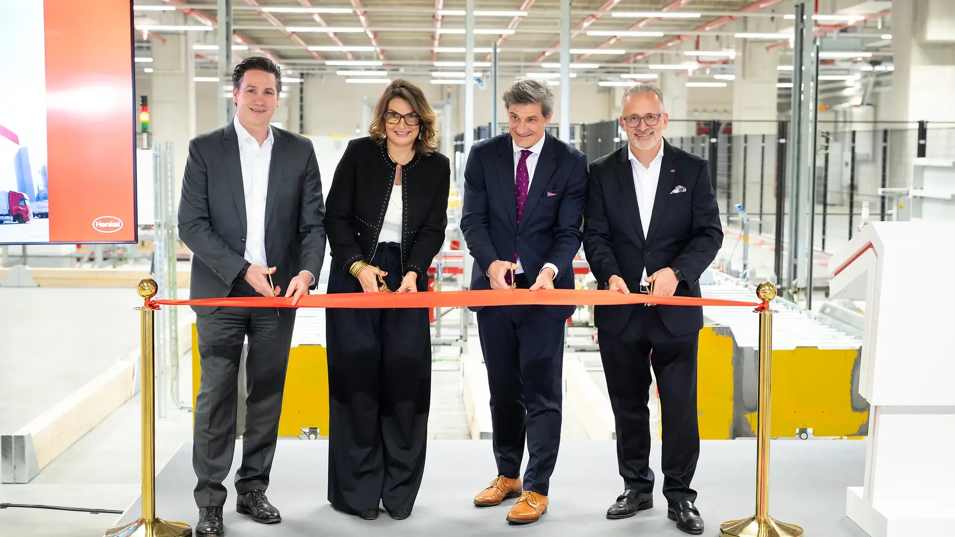 45 Millionen-Investition am Standort Düsseldorf: Henkel eröffnet erweitertes Hochregallager