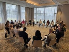 PEDAGOGICKÁ FAKULTA UK V BRATISLAVE HOSTÍ DEKANOV PEDAGOGICKÝCH FAKÚLT ČESKA A SLOVENSKA