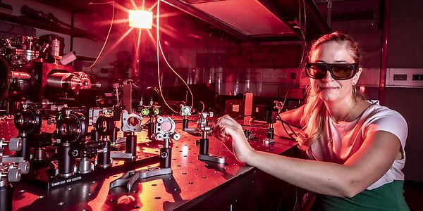 TU Graz-Physikerin präsentiert mobiles Gerät zur hochpräzisen Messung von Luftschadstoffen