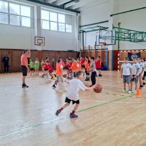 Senecká mestská liga prípraviek v basketbale