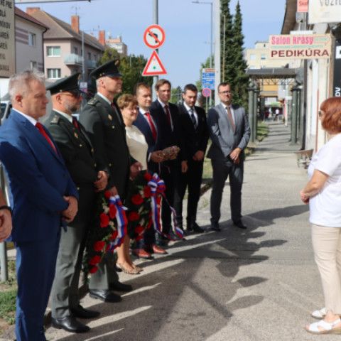 Senica si pripomenula 82. výročie Slovenského národného povstania