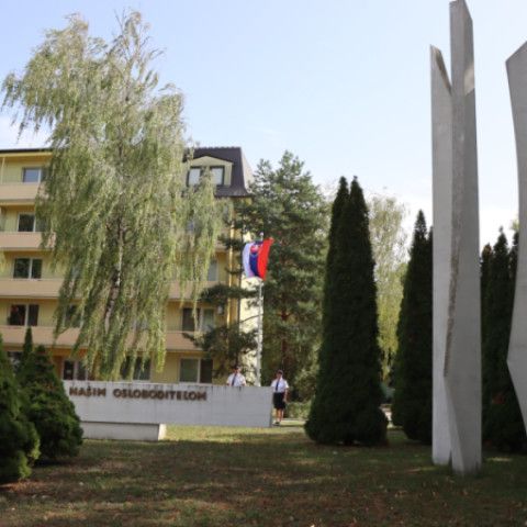 Senica si pripomenula 82. výročie Slovenského národného povstania
