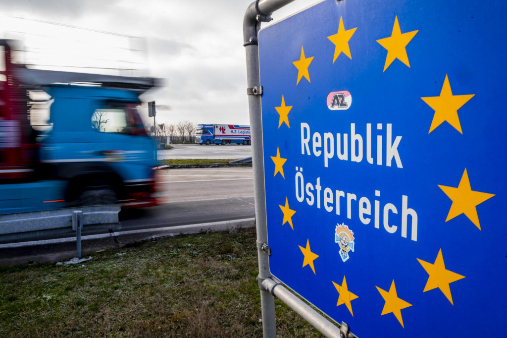 V bulharských predčasných voľbách zvíťazilo podľa exit pollu zoskupenie Progresívne Bulharsko