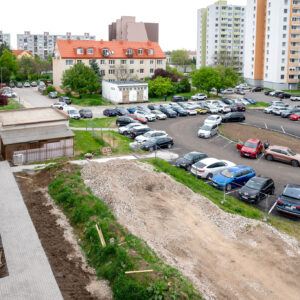 Do polikliniky sa už vstupuje z opačnej strany