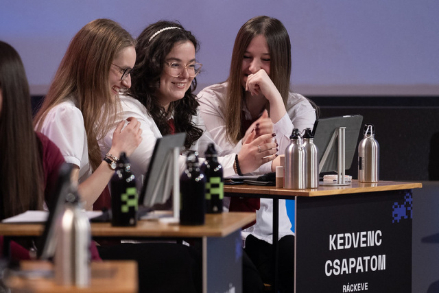 Reformok kora – A tatabányai Szent Margit Gimnázium és Általános Iskola csapata nyerte az MTA Alumni Program tanulmányi versenyét