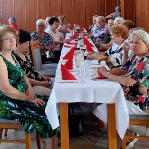 Slovenský zväz telesne postihnutých v Senici zablahoželal jubilantom