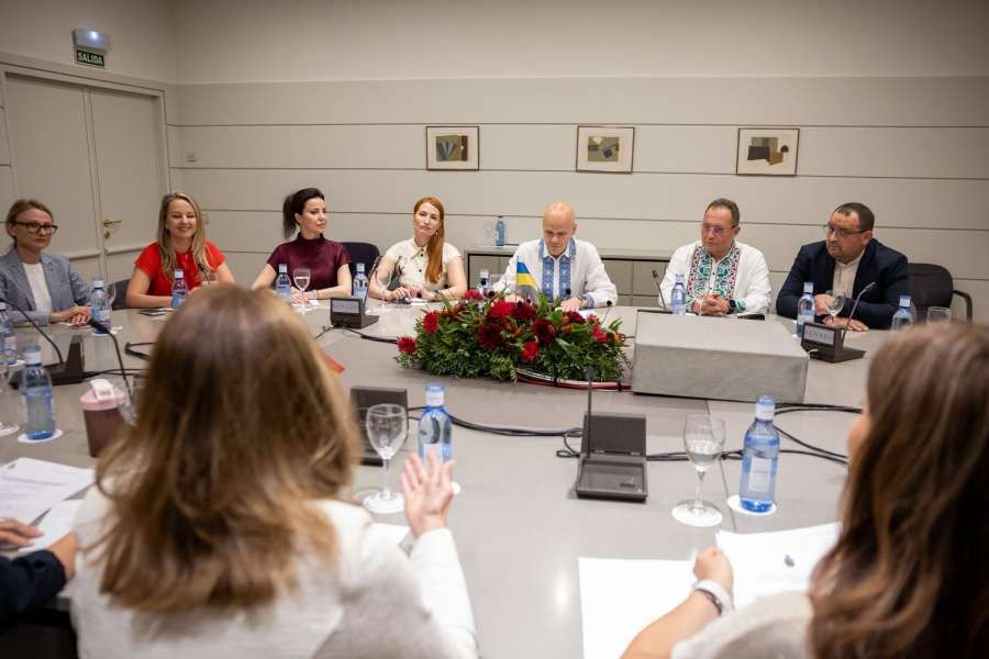 Україна та Іспанія: міжпарламентська співпраця вже дає свої результати у сфері охорони здоров’я