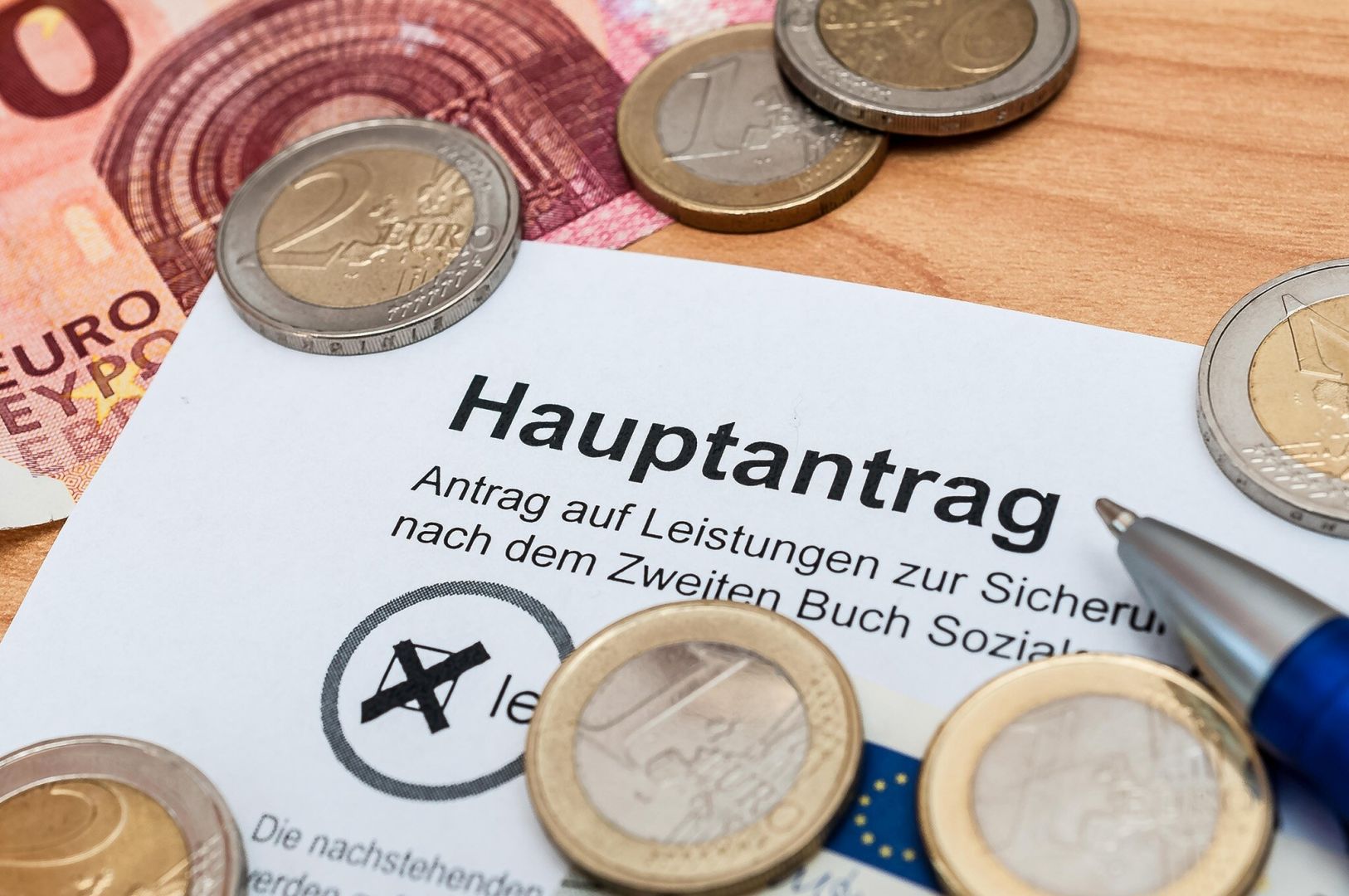 So funk­tioniert die Hilfe vom Sozial­amt