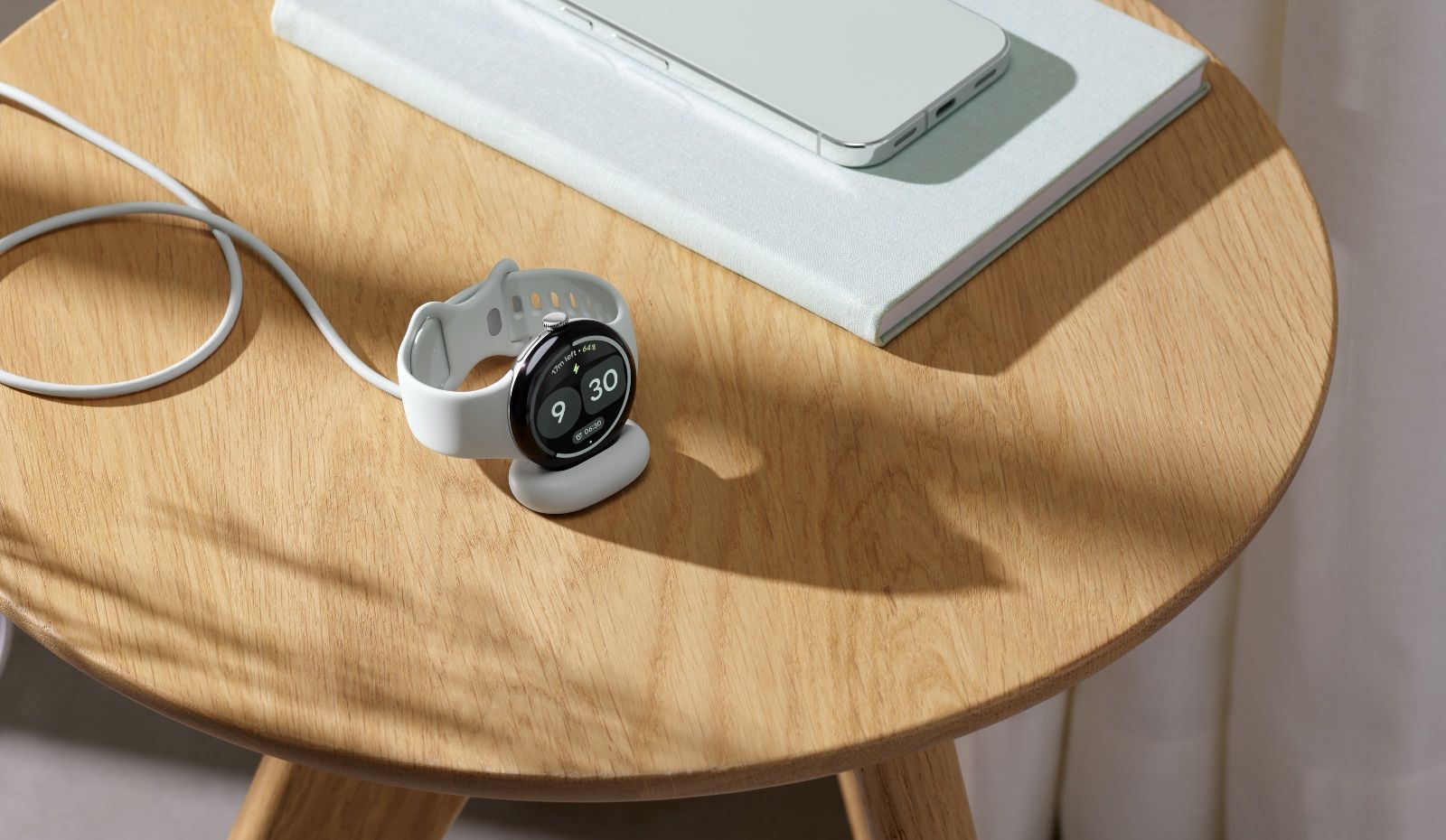 Google Pixel Watch 5 oficiálne: Presnejšie GPS, pokročilá AI a detekcia nedostatku dechu