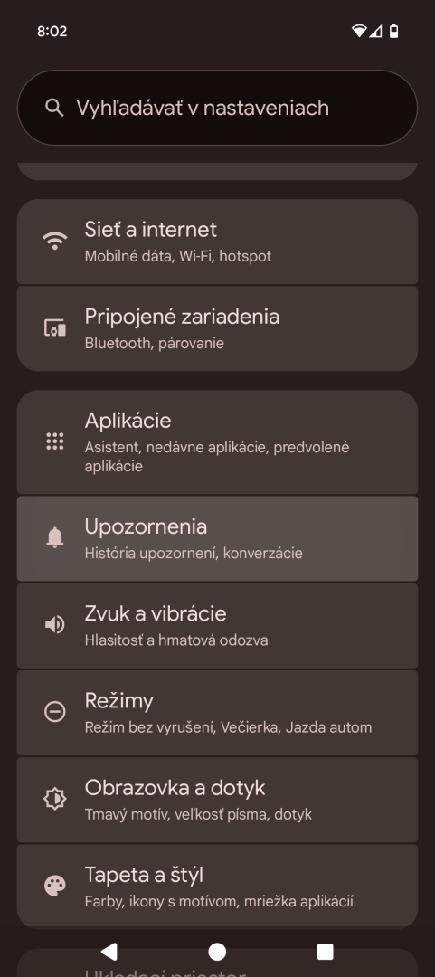 Obťažuje vás neustále pípanie? Takto skrotíte otravné upozornenia | NÁVOD
