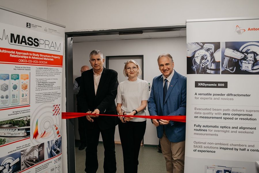 Unikátne spojenie prístrojov na PF UPJŠ umožní komplexné skúmanie materiálov