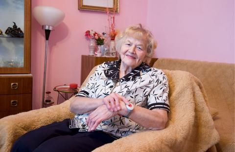 SOS karóra Dunaszerdahelyen: biztonság egyetlen gombnyomással