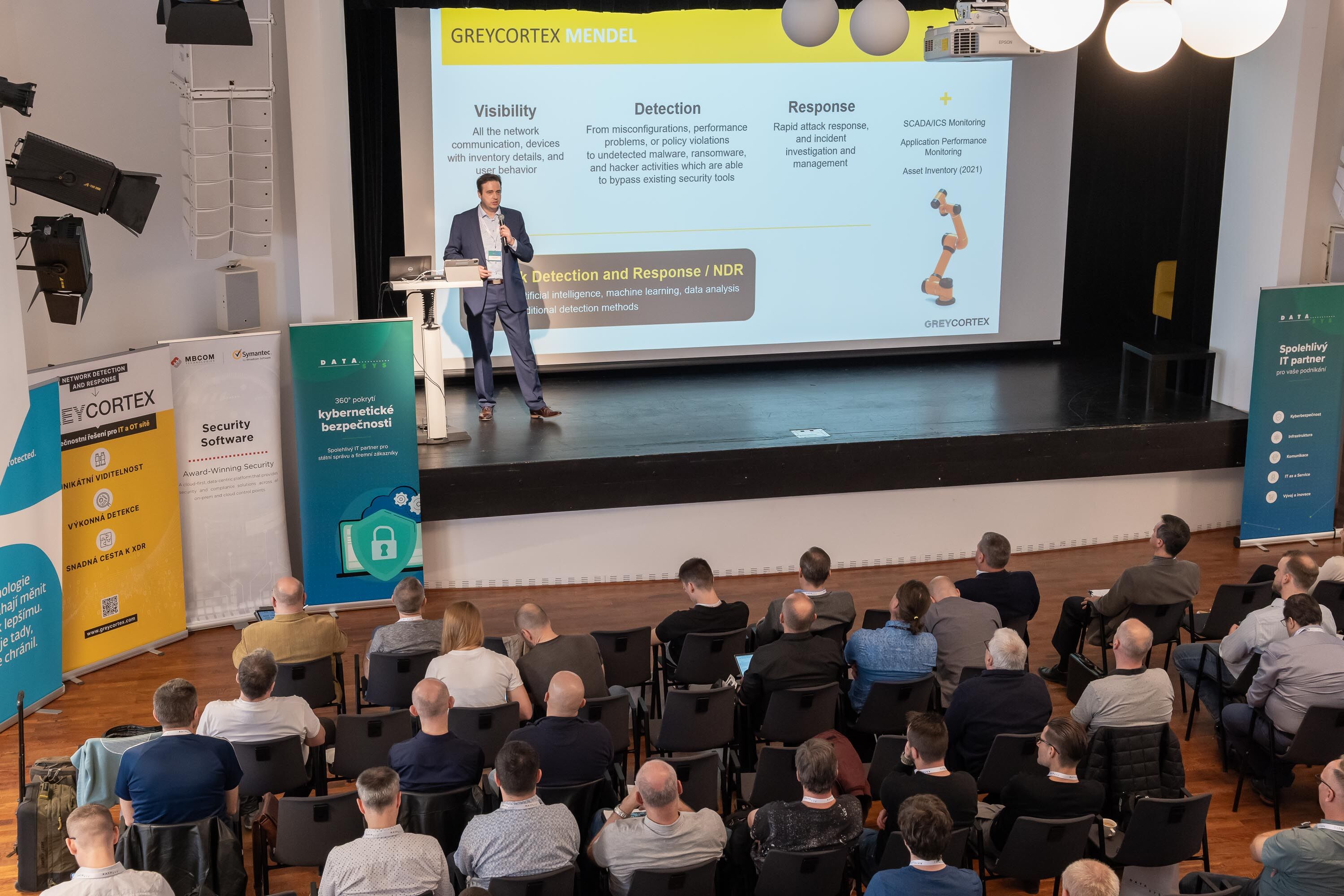 Konference Kyberbezpečnost 2024 v Ostravě:  Úspěšná událost plná odborných přednášek a diskusí