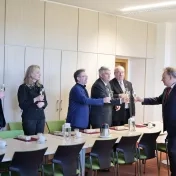 Rektor prijal jubilantov: Poďakoval im za roky práce a oddanosti