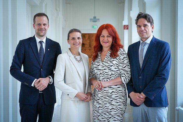LRin Hagele begrüßt neue Bildungsdirektorin für Tirol