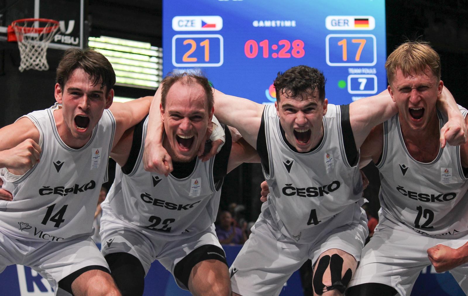 32. FISU Letní světové univerzitní hry jsou minulostí. Česká výprava se raduje z 11 medailí!