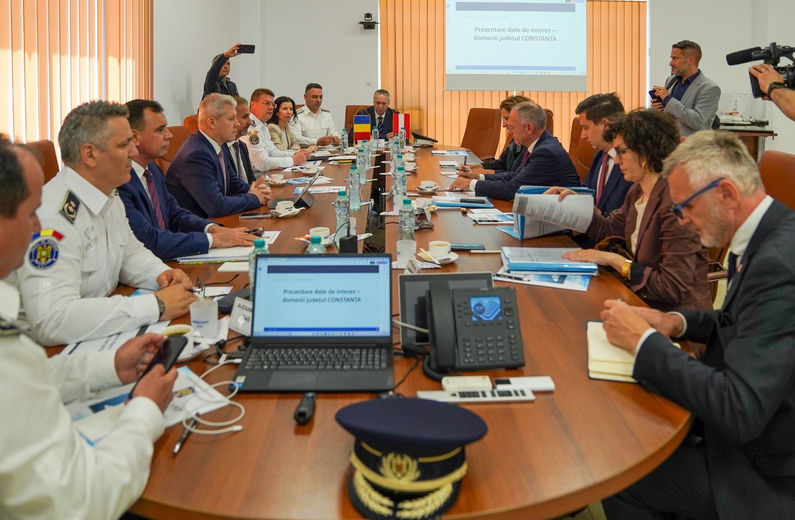 Ministrul Afacerilor Interne, Cătălin Predoiu, întrevedere la Constanța cu ministrul federal de interne al Austriei, Gerhard Karner