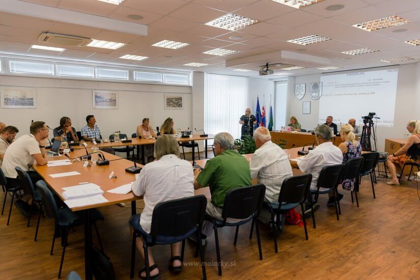 Mestské zastupiteľstvo bude mať o jedného poslanca viac