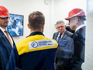 Robert Fico v Poprade: Nová robotická linka pomôže Tatravagónke udržať konkurencieschopnosť a pracovné miesta