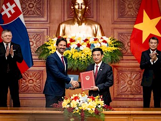 Robert Fico v Hanoji: Slovensko a Vietnam majú potenciál najmä na rozvoj spolupráce v oblasti atómovej energie a zbrojárskeho priemyslu