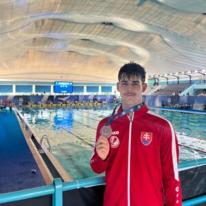 Naši plavci s plutvami na Majstrovstvách Európy juniorov v Chiose