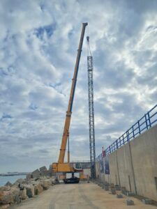 La red privada 5G de Valenciaport avanza en su ejecución técnica con 6 torres instaladas