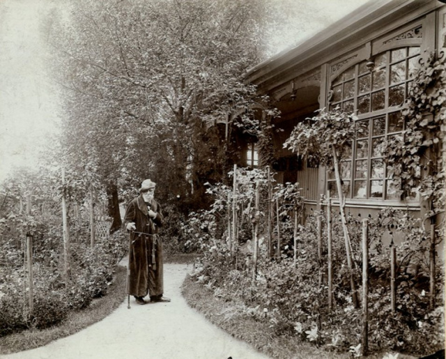 „Új kötetben – új perspektívából”: Ünnepi kiadványok az Akadémián 2.