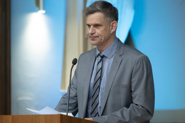 „Új kötetben – új perspektívából”: Ünnepi kiadványok az Akadémián 2.