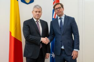 Întrevedere între Viceprim-ministrul, ministru al Afacerilor Interne, Cătălin Predoiu, și oficialul australian dr. Christian Hirst