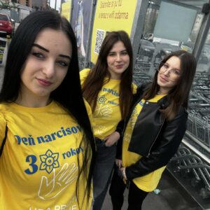 Seneckí žiaci a študenti sa zapojili do Dňa narcisov a vyzbierali