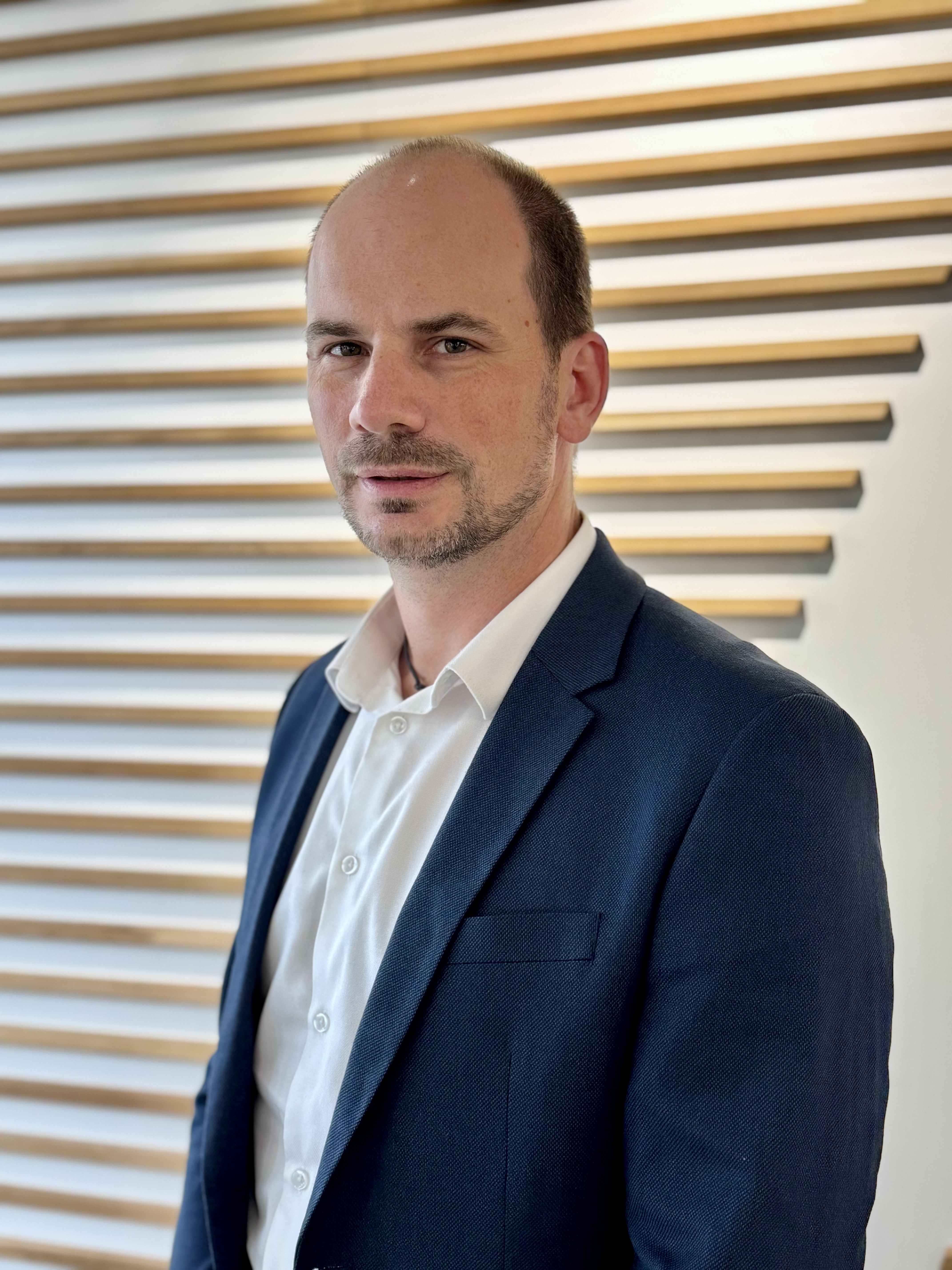 MICHAL ČÁBELA SE STAL OBCHODNÍM ŘEDITELEM SPOLEČNOSTI ANECT