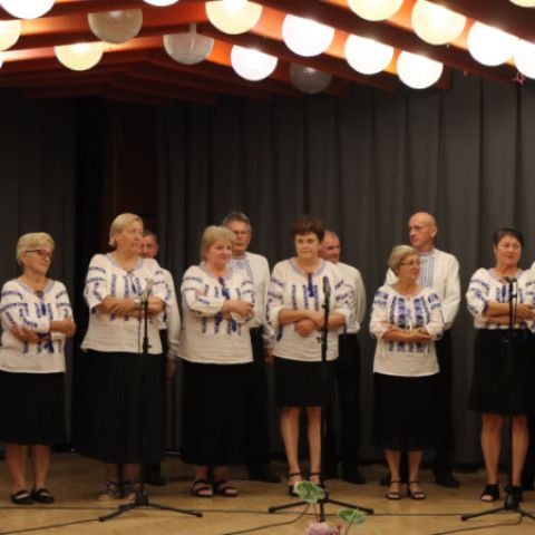 Súbory seniorov sa opäť stretli na pódiu