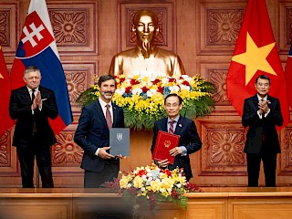 Robert Fico v Hanoji: Slovensko a Vietnam majú potenciál najmä na rozvoj spolupráce v oblasti atómovej energie a zbrojárskeho priemyslu