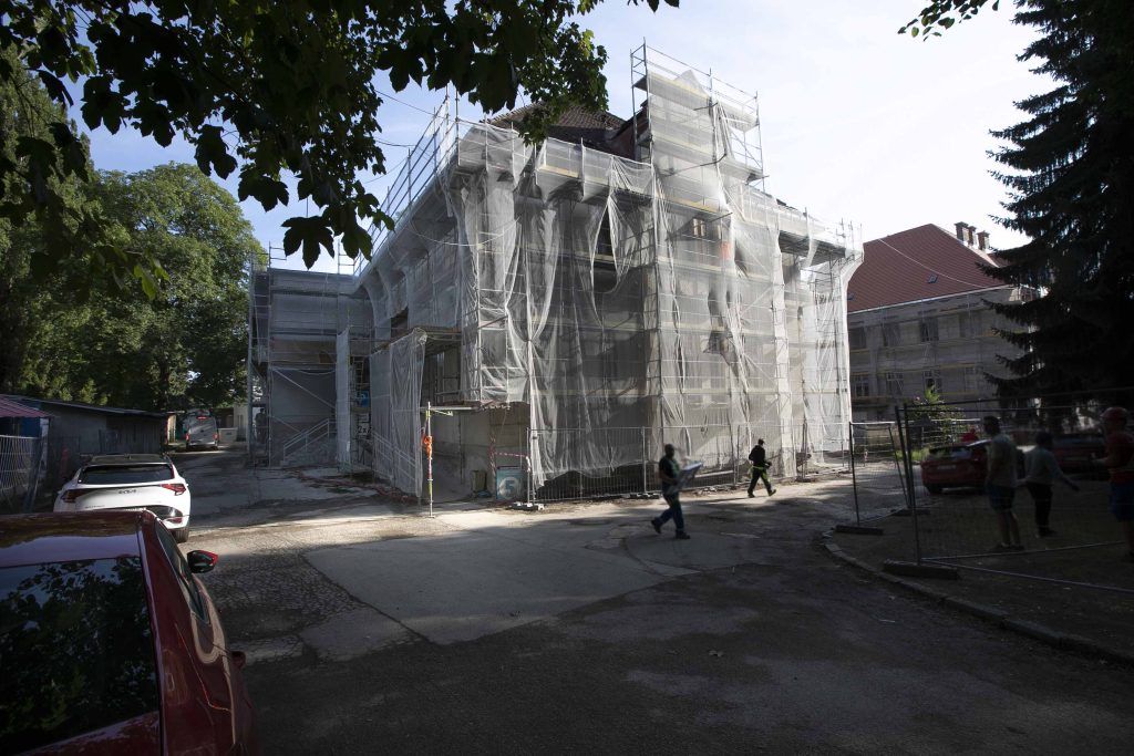 OZNAM – dočasné presťahovanie Oddelenia urgentného príjmu, Rastislavova 43