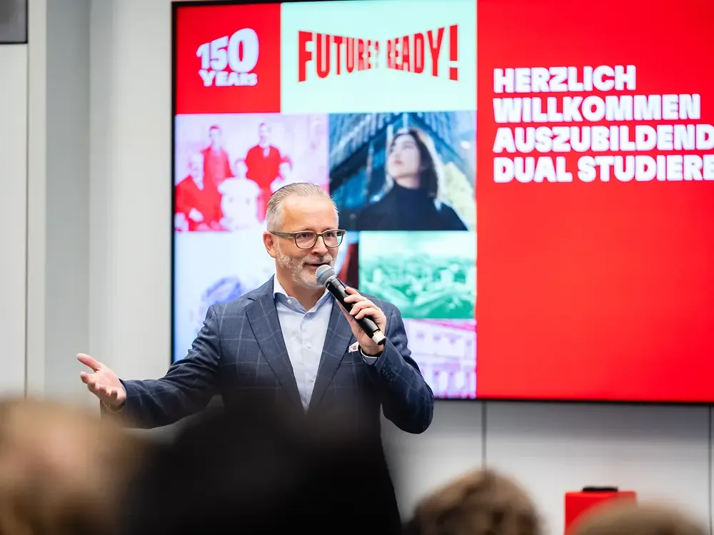 150 neue Azubis und dual Studierende starten im Jubiläumsjahr bei Henkel