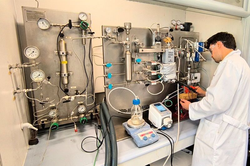 Eurecat impulsa la producción sostenible y desfosilizada de e-metanol a partir de dióxido de carbono capturado