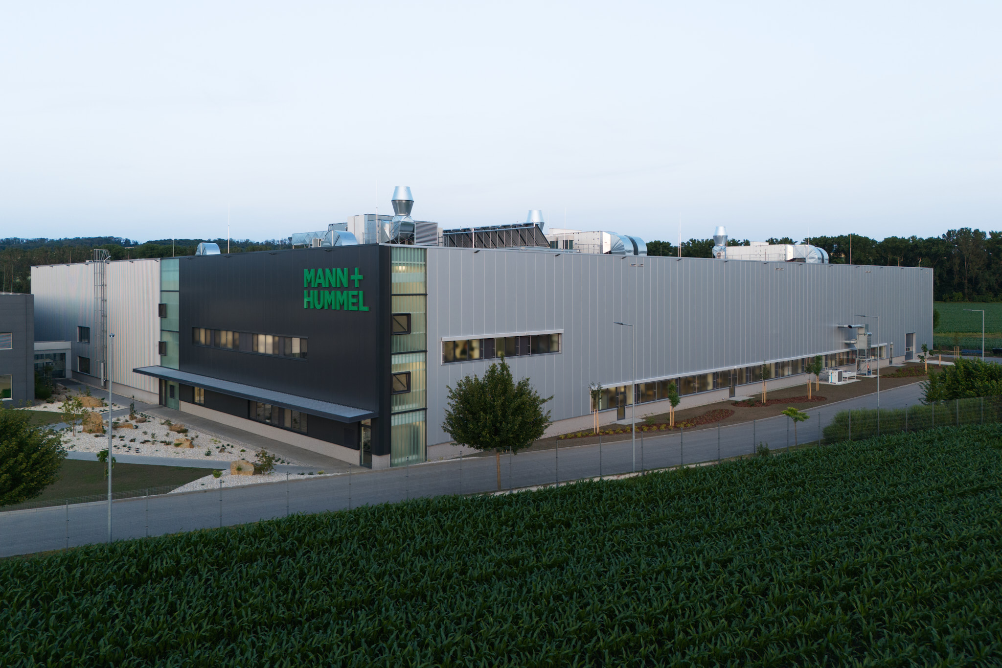 Výrobní závod jako dlouhodobá investice: co rozhoduje při projektování průmyslových staveb