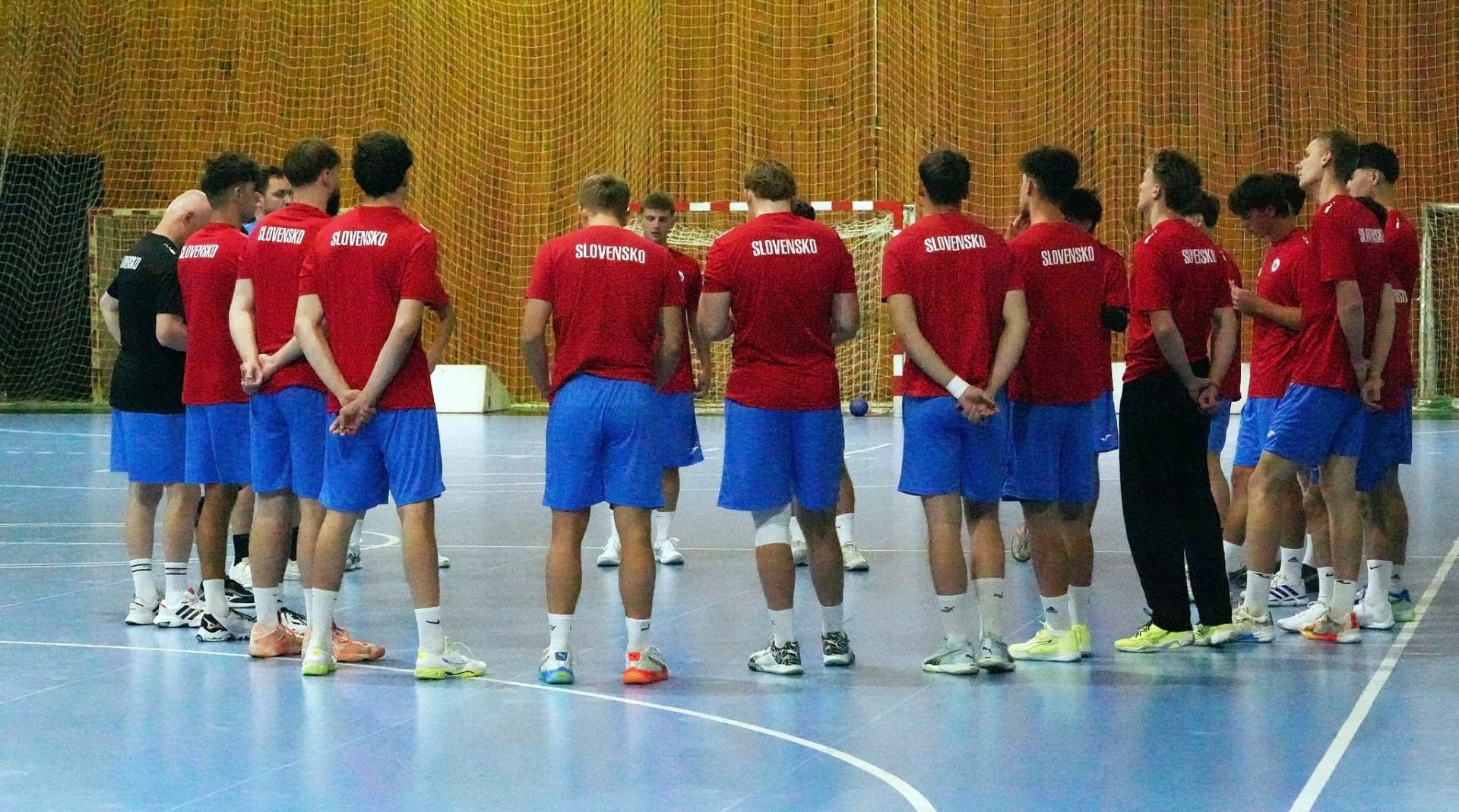 REPRE JUNIORI: OD NEDELE ŠAMPIONÁT V KOSOVE, NAJŤAŽŠÍM SÚPEROM V SKUPINE FÍNSKO