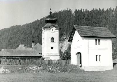 KEĎ HRÁDOK FORMOVALO ŽELEZO: ODKAZ KRÍŽOV NA HUTNÍCKU HISTÓRIU HORNÉHO LIPTOVA