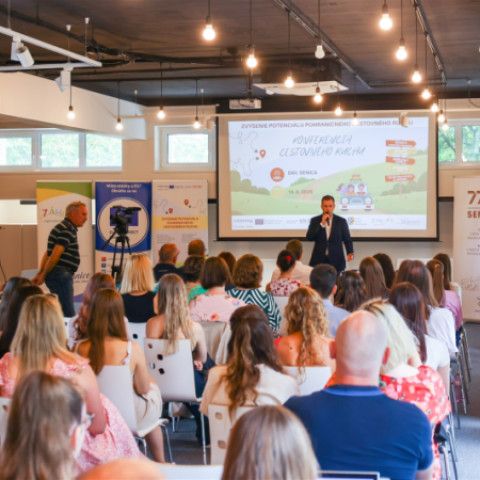 Odborníci diskutovali o budúcnosti cestovného ruchu a cezhraničnej spolupráci