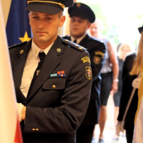 Slávnostné zastupiteľstvo vzdalo poctu Jánovi Petrovi a Miloslavovi Chomovi