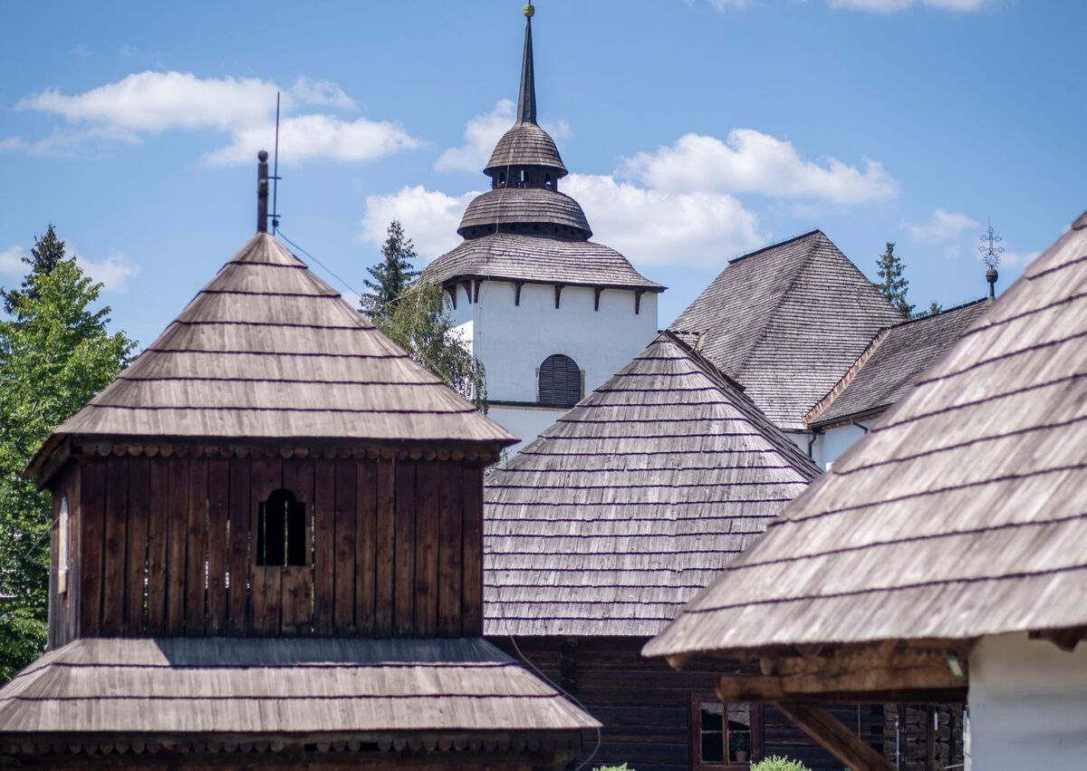 NEDEĽA RODÁKOV UZAVRIE OBNOVU OBJEKTOV V PRIBYLINSKOM SKANZENE