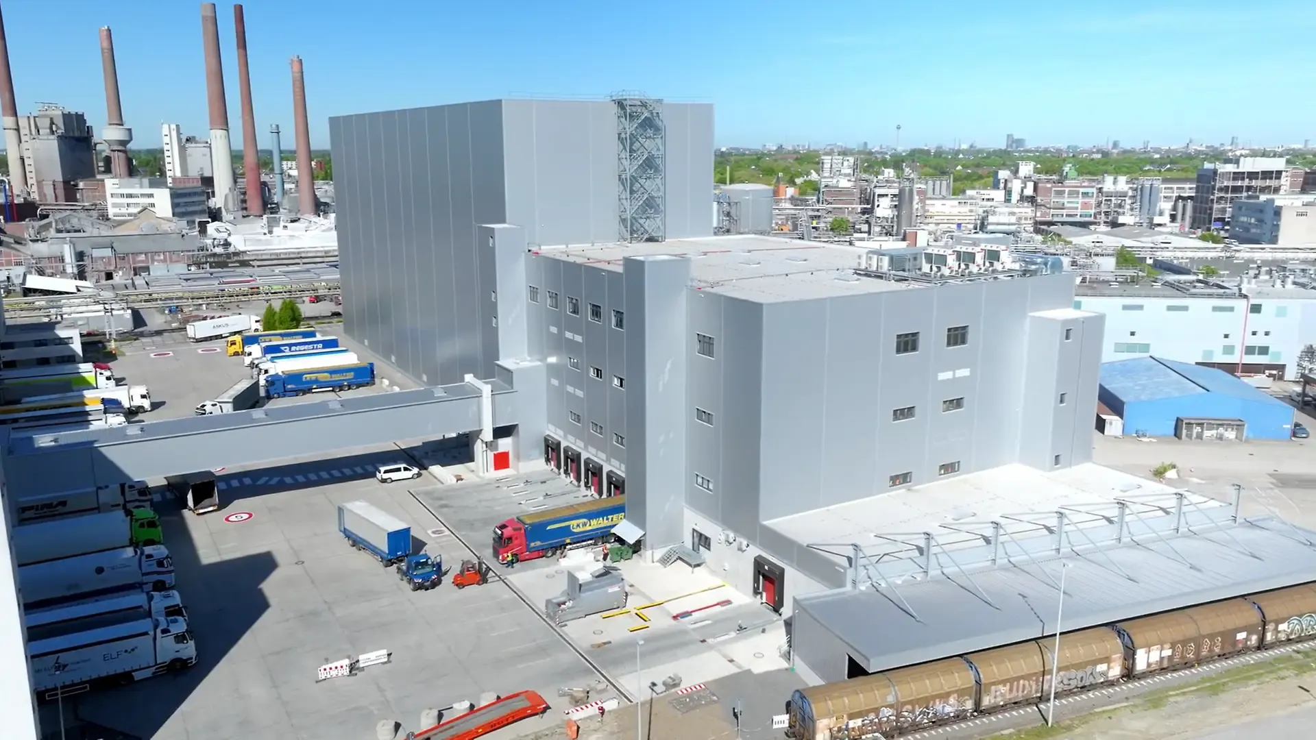 45 Millionen-Investition am Standort Düsseldorf: Henkel eröffnet erweitertes Hochregallager